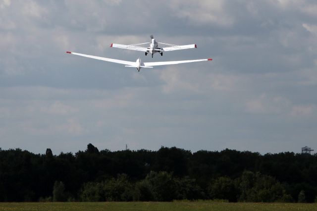 Piper PA-25 Pawnee (OO-LVI)