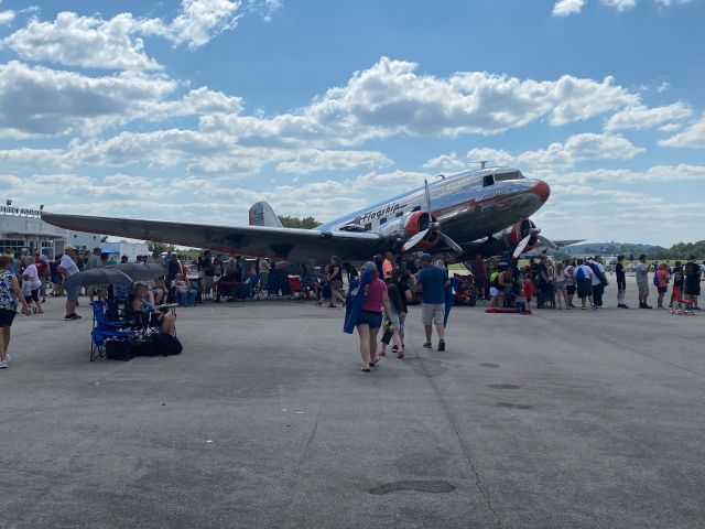 Douglas DC-3 (N17334) - Date Taken: September 17, 2022br /From the 2022 Lake Cumberland Air Show!