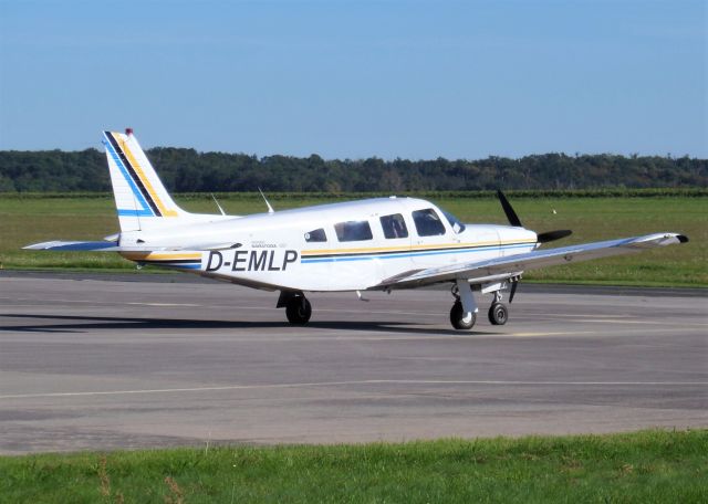 Piper Saratoga (D-EMLP)