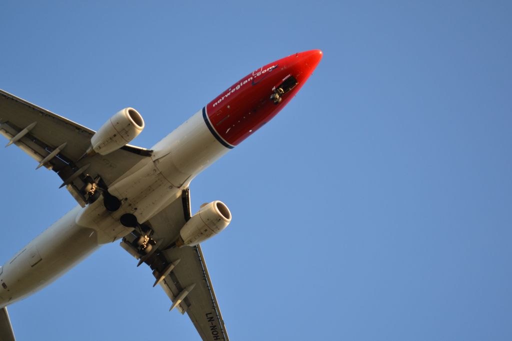 Boeing 737-700 (LN-NOH)