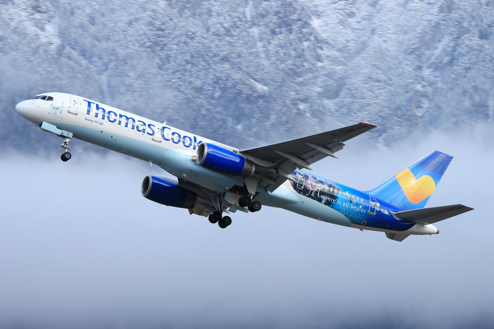 Boeing 757-200 (G-TCBB)