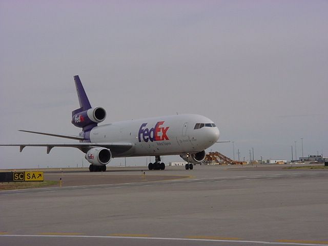 McDonnell Douglas DC-10 (N387FE)