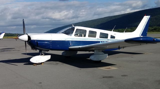 Piper Saratoga (N9695C)