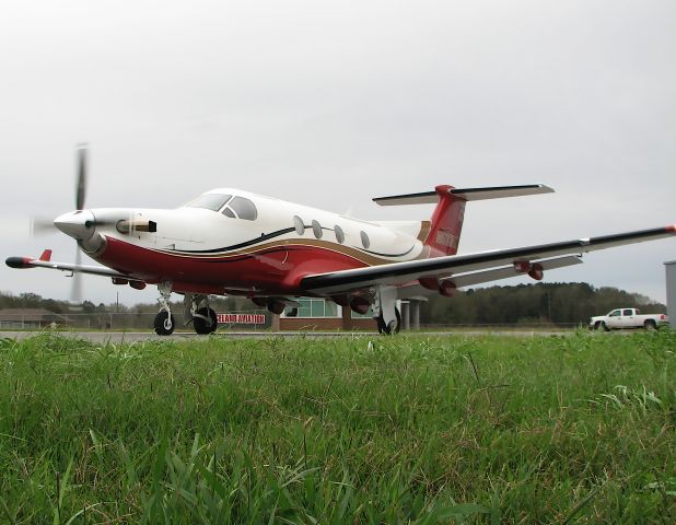 Pilatus PC-12 (N610NK)