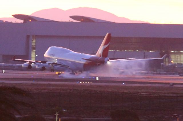 Boeing 747-400 —