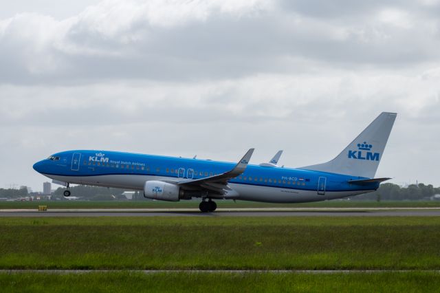 Boeing 737-700 (PH-BCD) - Polderbaan