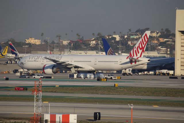 BOEING 777-300ER (VH-VPD)