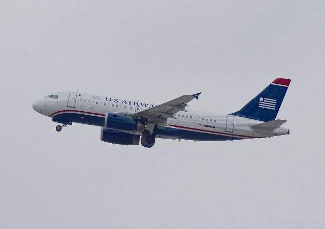 Airbus A319 (N816AW)