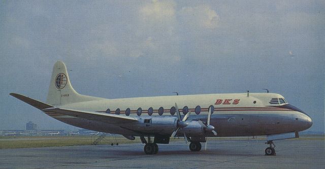 VICKERS Viscount (G-ARER) - scanned from postcardbr /BKS