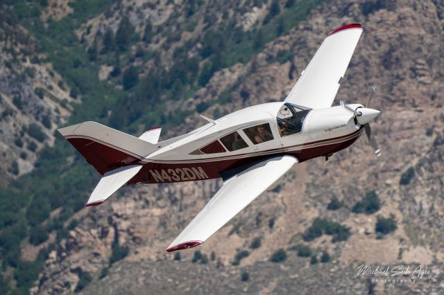 BELLANCA Viking (N432DM)