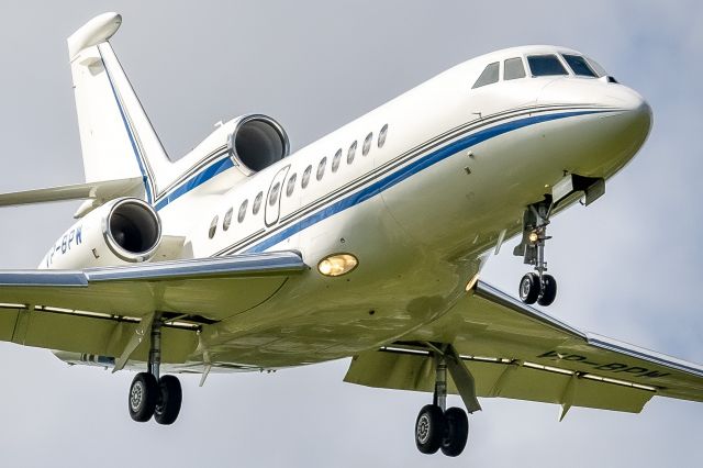 Dassault Falcon 900 (VP-BPW)