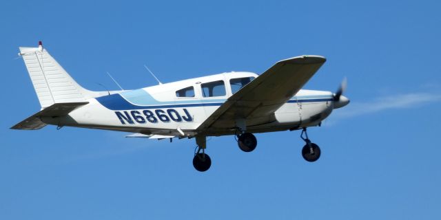 Piper Cherokee (N6860J) - Shortly after departure is this 1976 Piper Cherokee Archer II PA-28-181 in the Autumn of 2022.