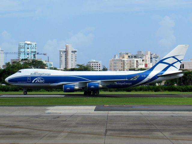 Boeing 747-400 (VQ-BUU)