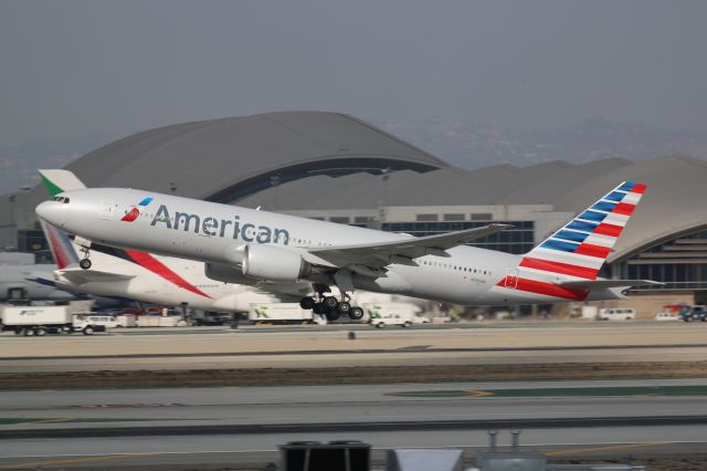 Boeing 777-200 (N783AN)