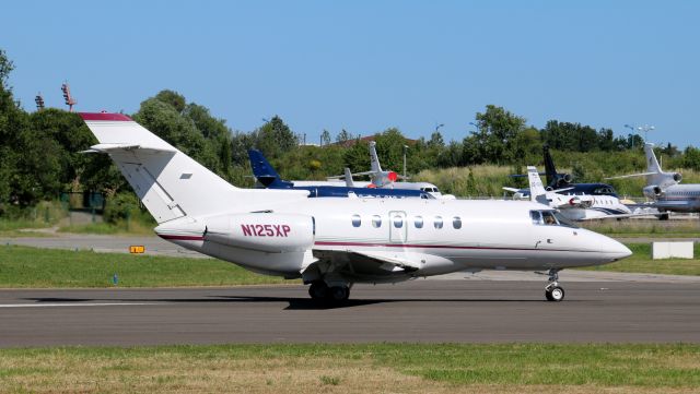 Dassault Falcon 2000 (N125XP)