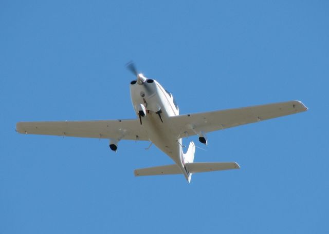 Cirrus SR-20 (N742PD) - Taking off from the Downtown Shreveport airport.