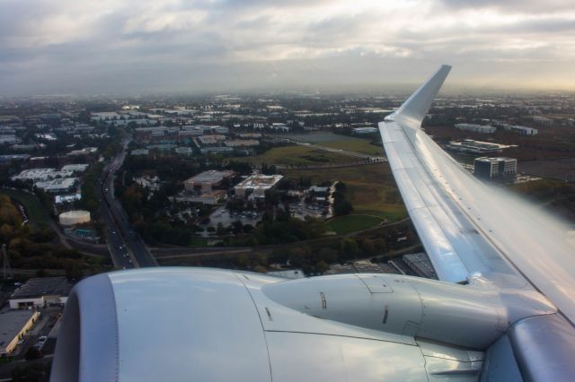Boeing 737-800 (N926NN)