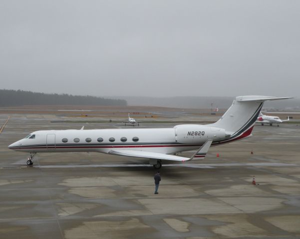 N282Q — - Taxiing out for a direct flight to Anchorage