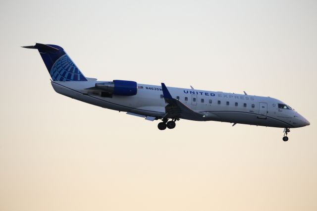 Canadair Regional Jet CRJ-200 (N463SW)