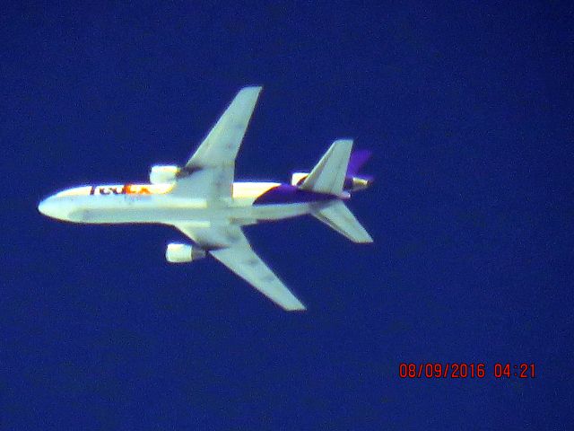 McDonnell Douglas DC-10 (N363FE)