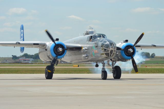 N125AZ — - North American B-25J starting #2 while preparing to depart KFSD for KRAP - 6-25-2012