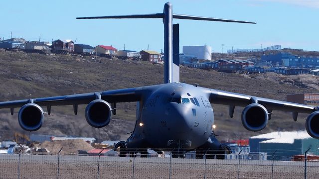 Boeing Globemaster III (17-7702) - The Canadian Forces Globemaster III, 177702, in Iqaluit. June 30, 2016