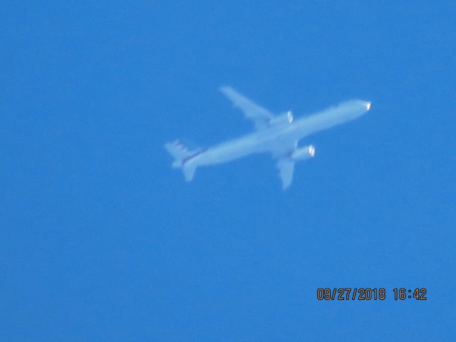Airbus A321 (N922US)