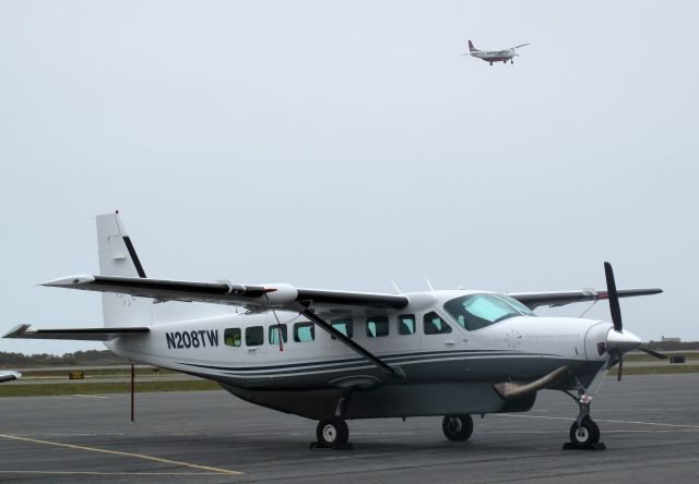 Cessna Caravan (N208TW)