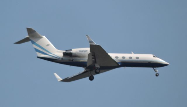 Gulfstream Aerospace Gulfstream IV (N520GP) - This jet is less than a  minute from landing, spring 2019.