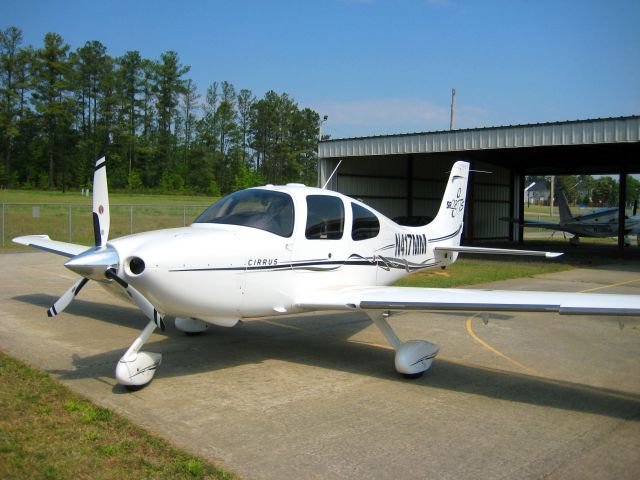 Cirrus SR-22 (N417MM)