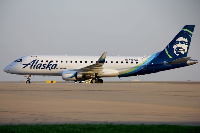 Embraer 175 (N626QX) - Arriving OKC September 2017. Facebook @OKCspotter