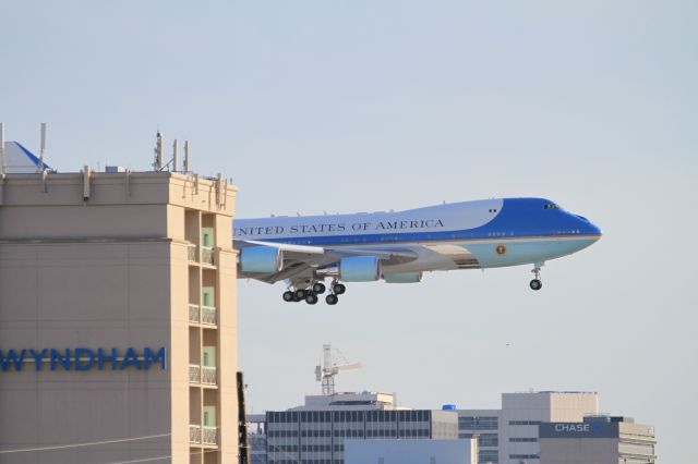Boeing 747-200 (N29000) - Air Force One buzzed the Wyndham as it landed at DAL