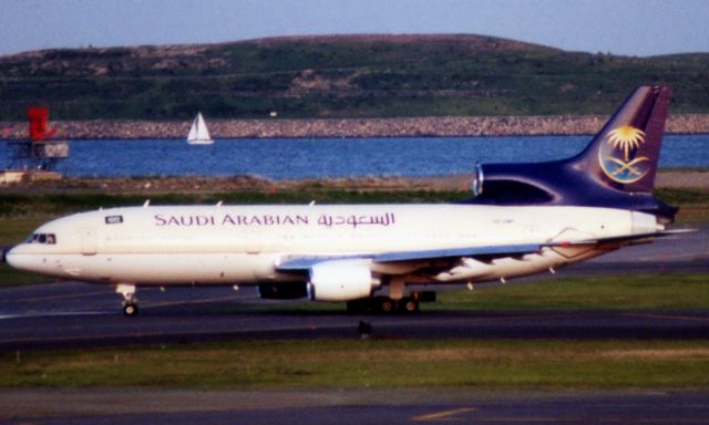 Lockheed L-1011 TriStar (HZ-HM5) - Saudi L1011 doing a VIP flight on 5/31/01.