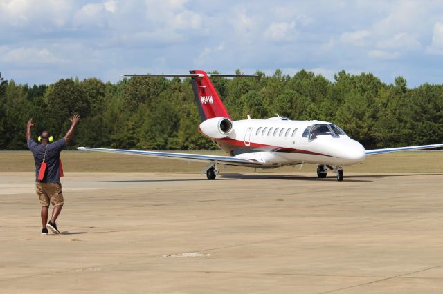 Cessna Citation CJ1 (N341N)