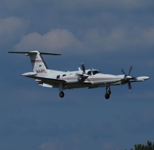 Piper Cheyenne 400 (N144PL) - Coming in for a landing from Newport State RI  KUUU 7-17-22