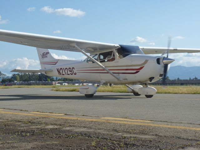 Cessna Skyhawk (N2129C)