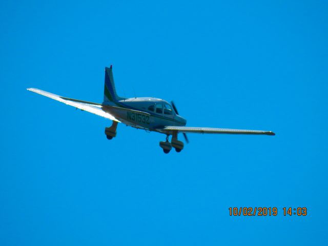 Piper Cherokee (N31532)