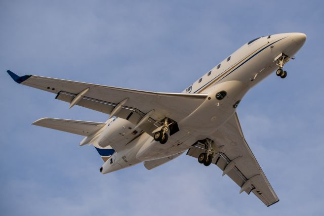 Embraer Legacy 450 (C-GASK) - An Embraer Legacy 450 private jet belonging to AirSprint Inc. of Calgary. This machine is 100% fly-by-wire with side stick controllers, has the legs for Hawaii and Europe, and is one of the quietest bizjets out there. (They even designed the gasper vents with mufflers so you don't hear the air blowing...)br /br /Caught her here on a quick 15min hop from Red Deer, arriving on 17R. ð¬ This is AirSprint's newest Legacy, she's only about 3 months old.