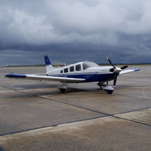 Piper Saratoga (N8440F)