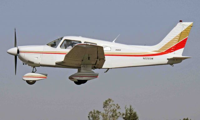 Piper Cherokee Arrow (N2265M)
