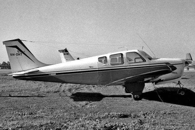 Beechcraft 35 Bonanza (VH-DHT) - BEECH B33 DEBONAIR - REG VH-DHT (CN CD716) - HORSHAM VIC. AUSTRALIA - YHSM 22/7/1972