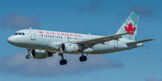 Airbus A319 (C-FZUL)