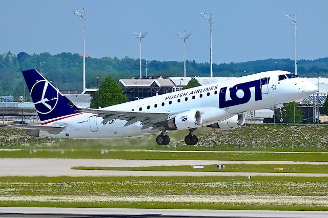 EMBRAER 175 (long wing) (SP-LID)