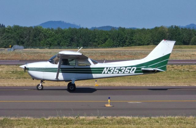 Cessna Skyhawk (N3535Q)