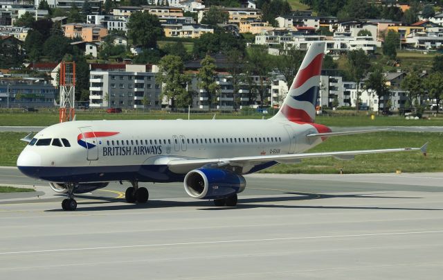 Airbus A320 (G-EUUK)