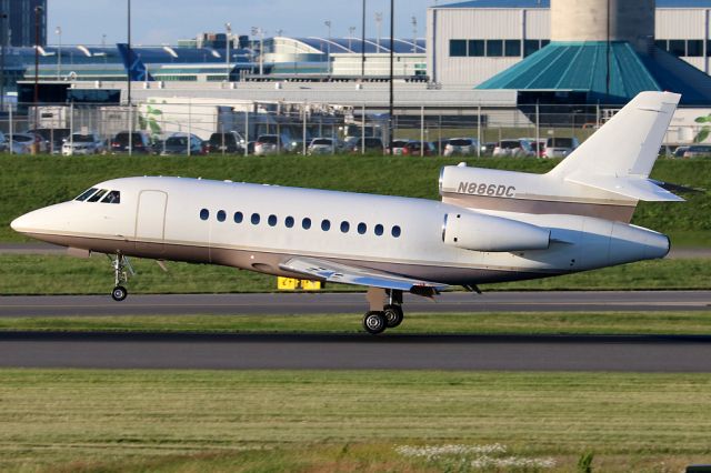 Dassault Falcon 900 (N886DC) - June 2018