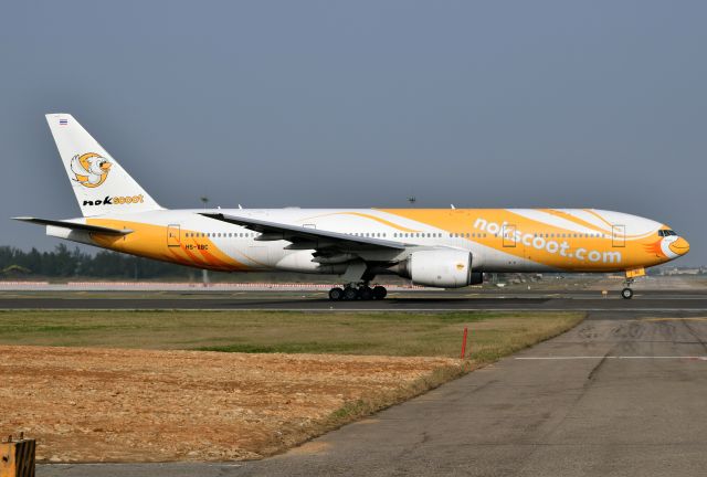 Boeing 777-200 (HS-XBC)