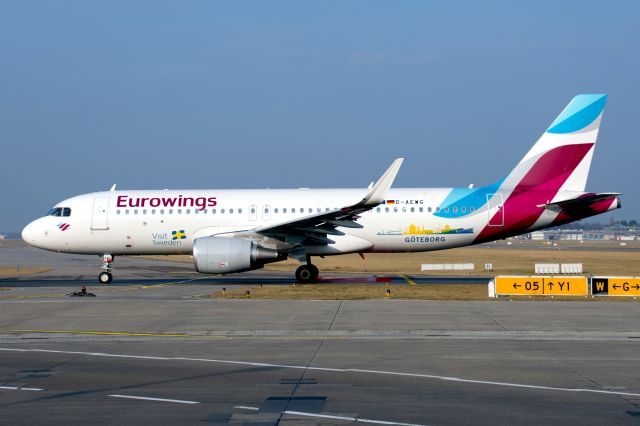 Airbus A320 (D-AEWG)