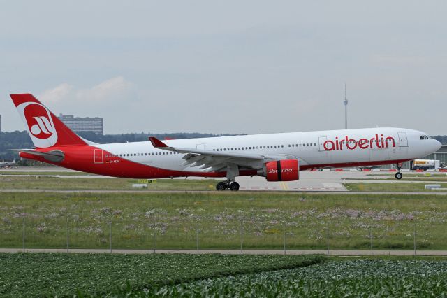 Airbus A330-300 (D-AERK)