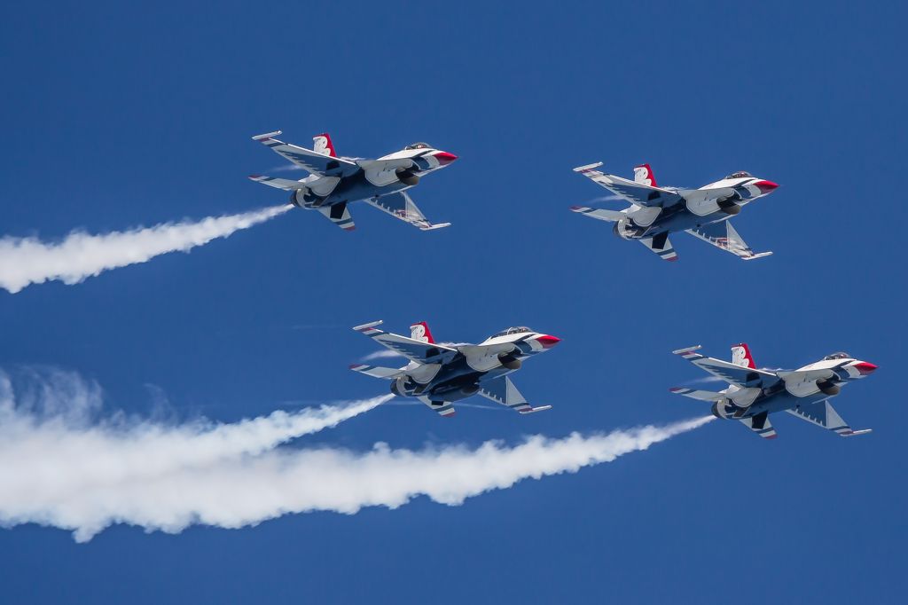 Lockheed F-16 Fighting Falcon (92-3898)
